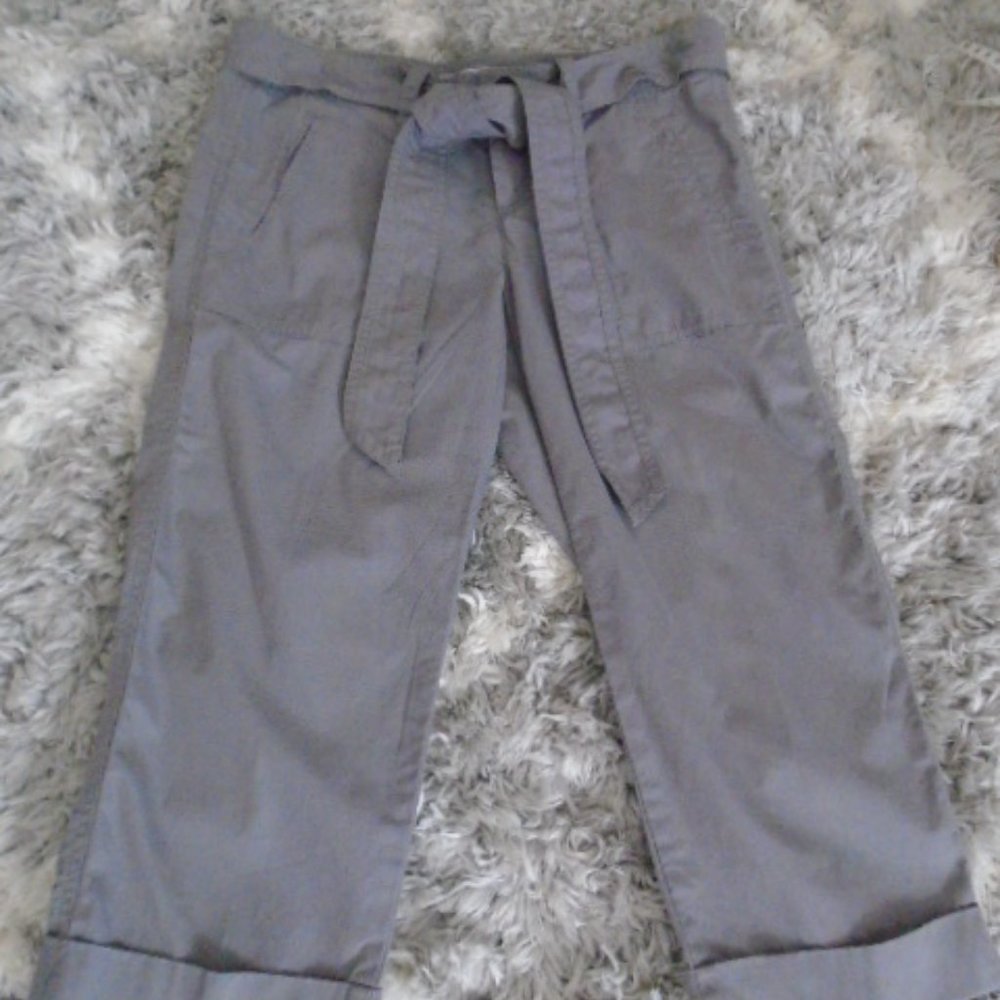 Loft Capri's in Gray - 0P